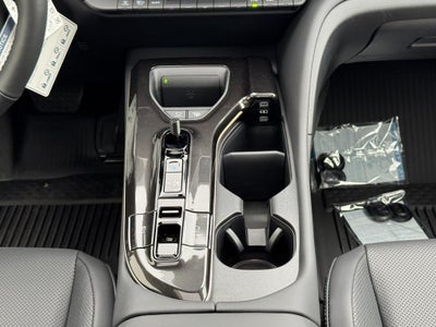 2025 Toyota Toyota Crown Platinum