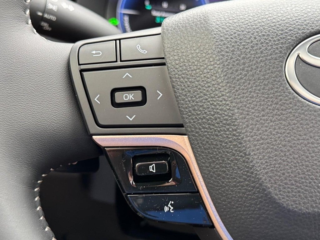 2025 Toyota Toyota Crown Platinum